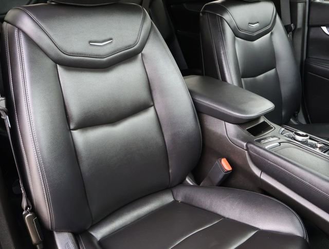 Certified 2023 Cadillac XT6 Luxury FWD image 22