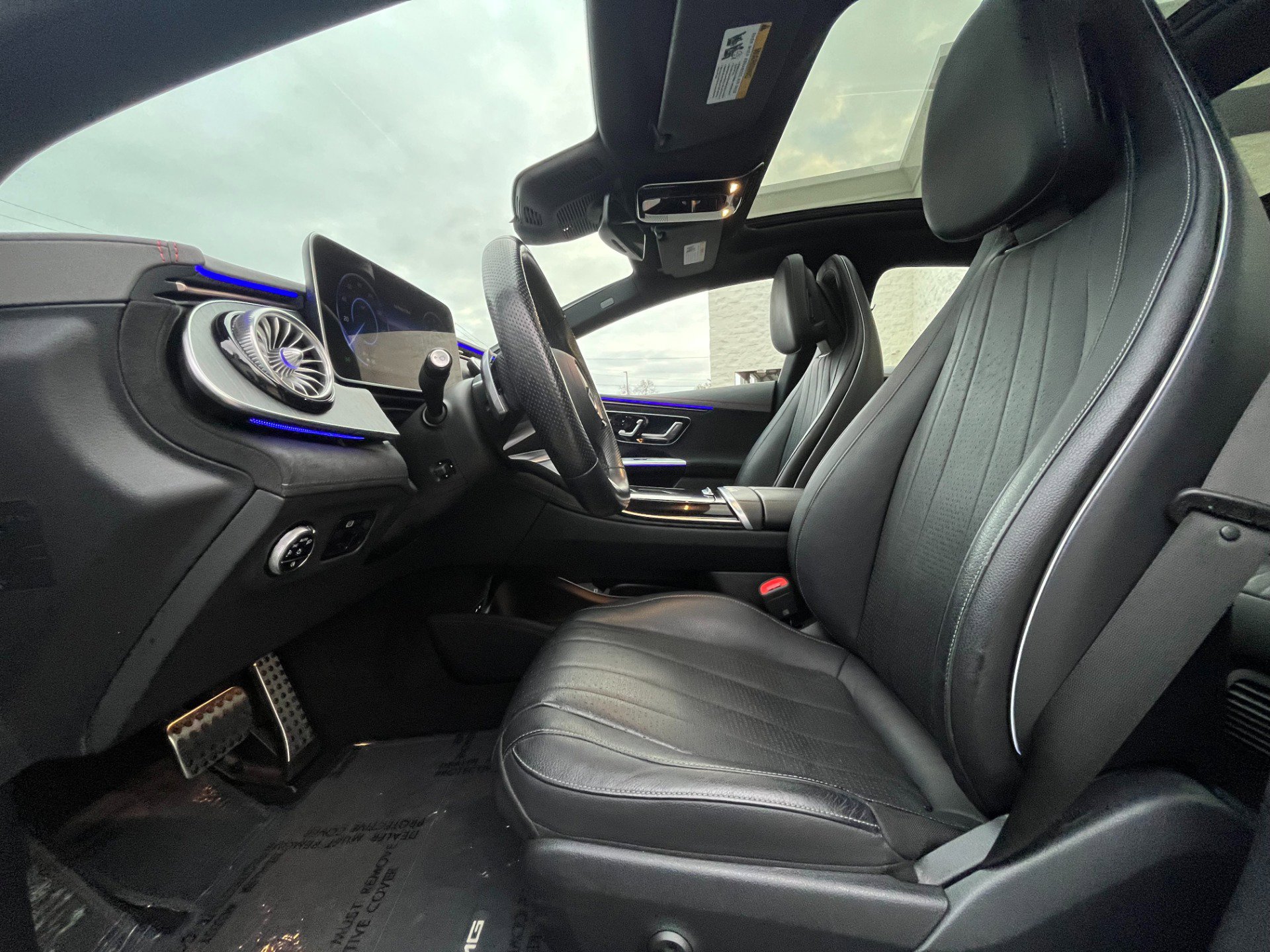 Used 2023 Mercedes-Benz EQE 500 4MATIC Sedan image 9