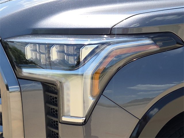 New 2025 Toyota Tundra Platinum image 4