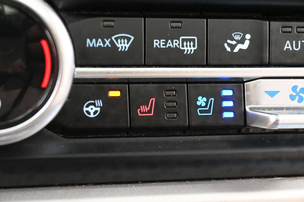 Used 2024 Ford Expedition Limited RWD image 30