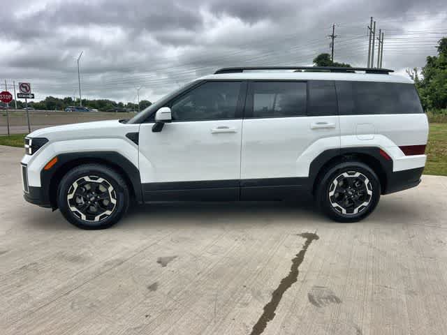 Used 2024 Hyundai Santa Fe SEL FWD image 4