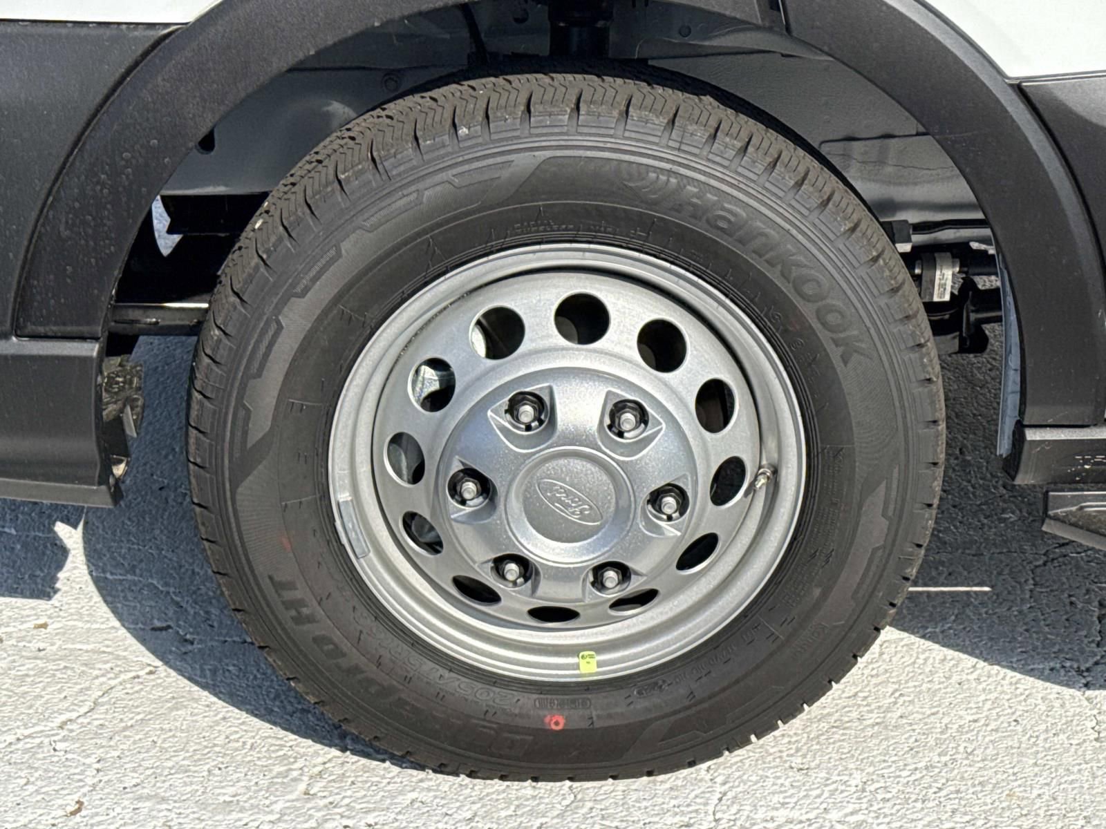 New 2026 Ford Transit 350 148 High Roof Extended Wagon RWD image 9