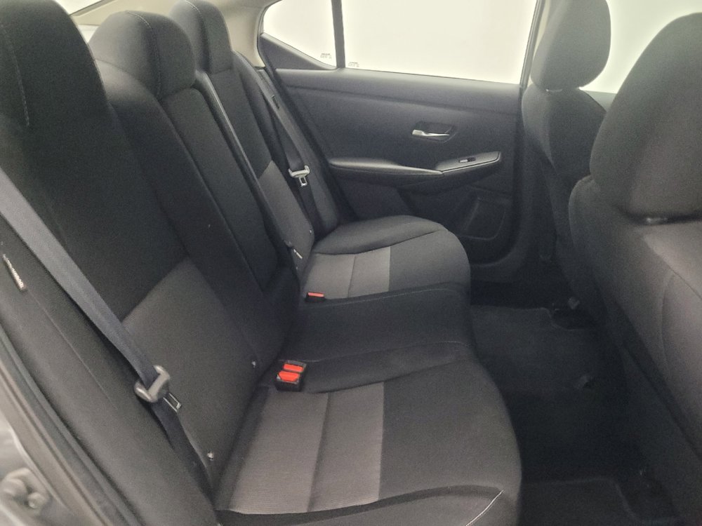 Used 2022 Nissan Sentra SV FWD image 19