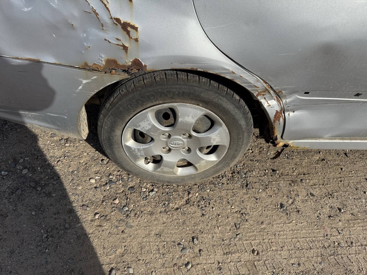 Used 2007 Kia Spectra EX FWD image 11