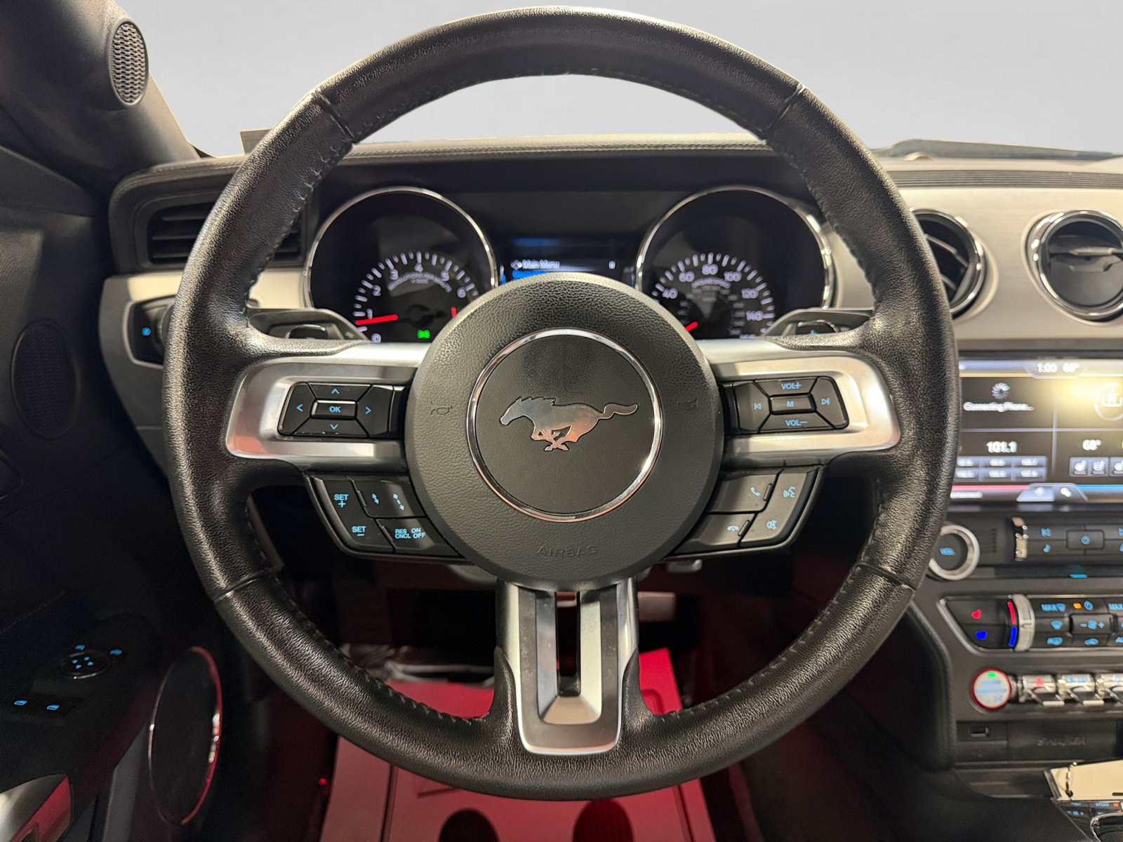 Used 2015 Ford Mustang GT Premium w/ Equipment Group 401A RWD image 19
