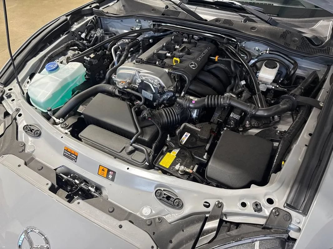 Used 2026 MAZDA MX-5 Miata Club w/ Interior Package RWD image 45