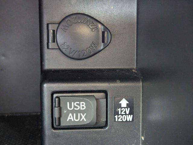 Used 2012 Toyota Camry LE image 19