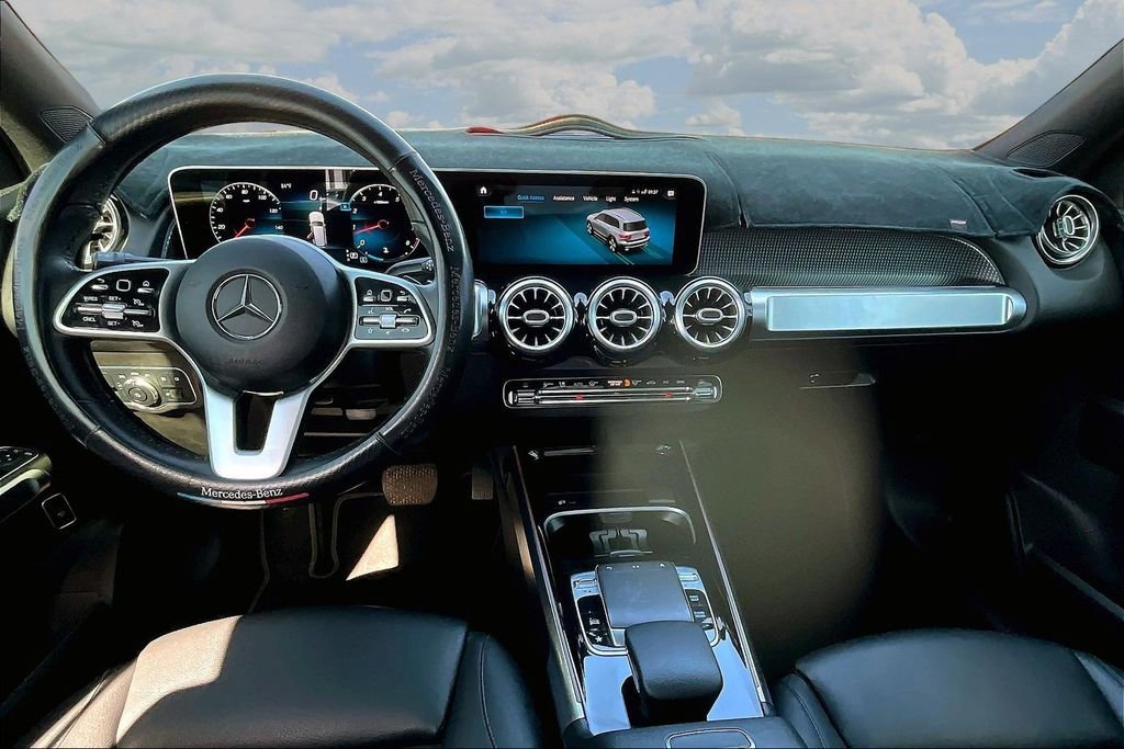 Used 2020 Mercedes-Benz GLB 250 image 7