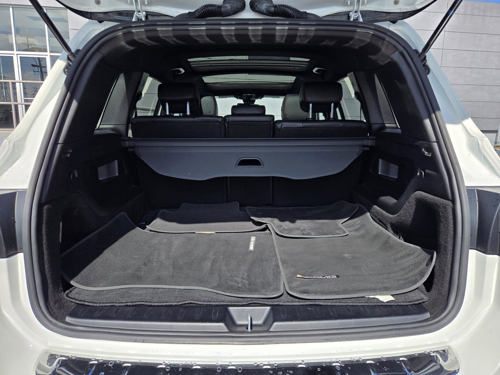 Used 2022 Mercedes-Benz GLB 250 image 25