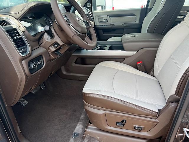 New 2026 RAM 3500 Laramie w/ Max Tow Package image 15