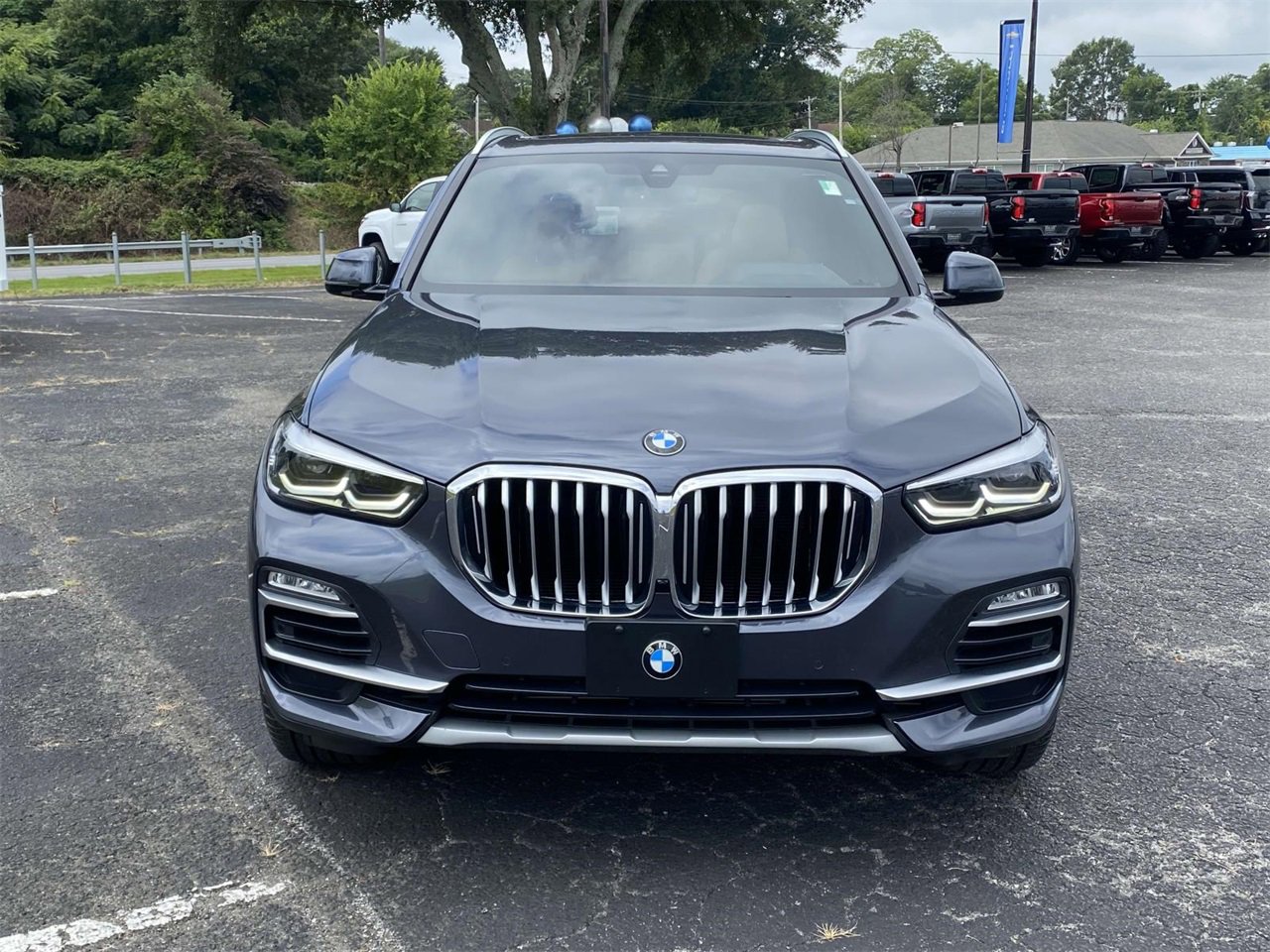 Used 2021 BMW X5 xDrive40i w/ Convenience Package image 2