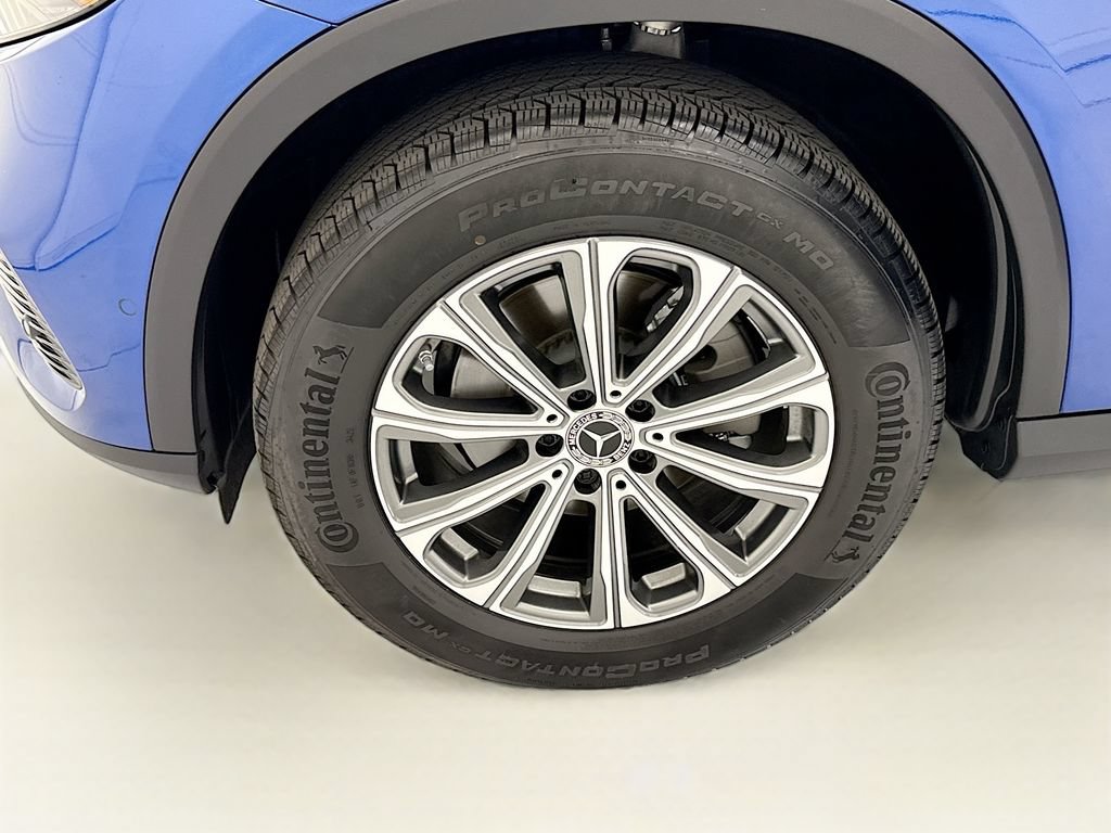 Certified 2026 Mercedes-Benz GLC 300 image 28