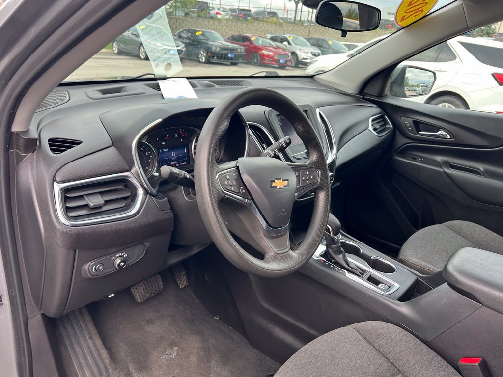 Used 2024 Chevrolet Equinox LT w/ LPO, Floor Liner Package AWD/4WD image 18