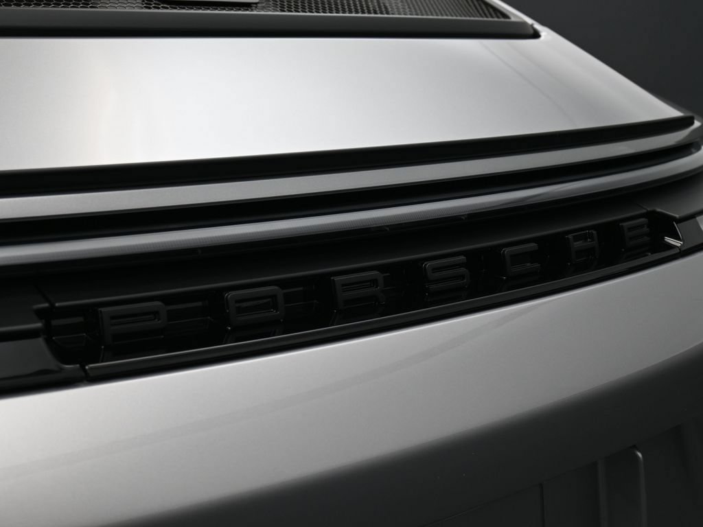 New 2026 Porsche 911 GT3 RWD image 14