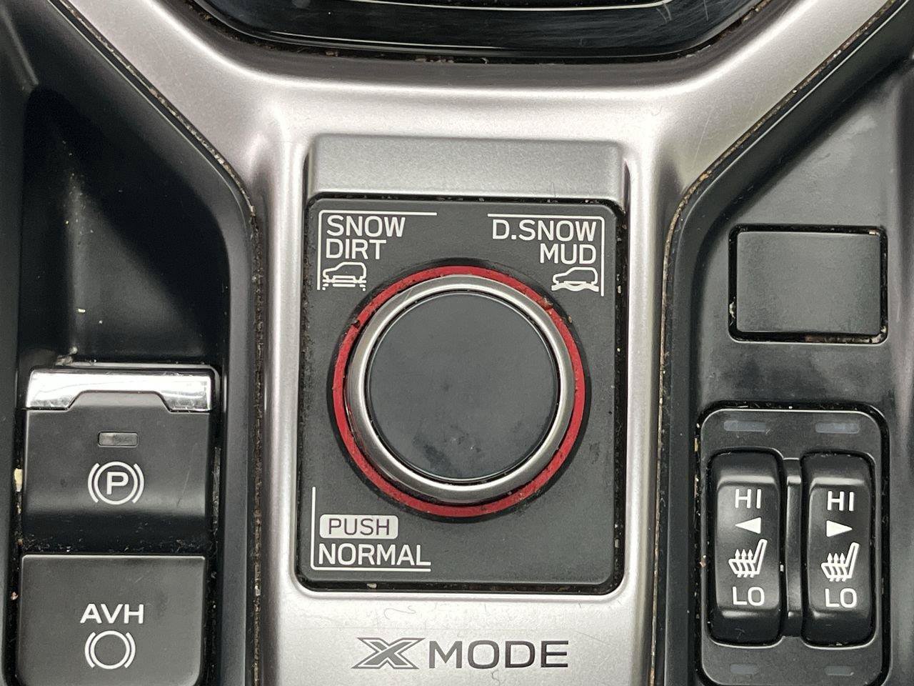 Used 2020 Subaru Forester Limited w/ Popular Package #3 AWD/4WD image 17