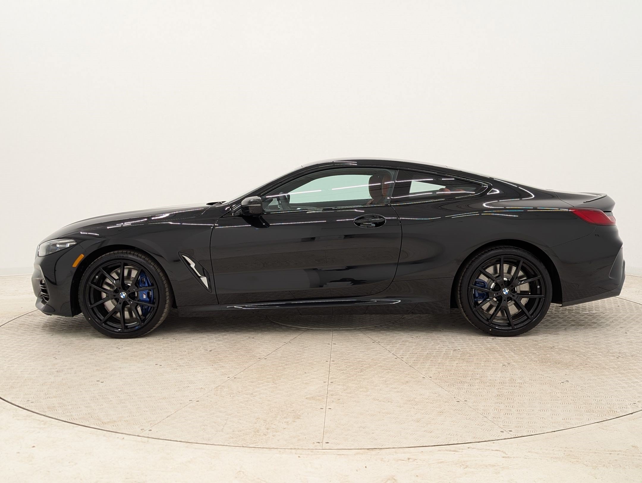 New 2026 BMW M850i xDrive Coupe w/ Driving Assistance Package AWD/4WD image 2