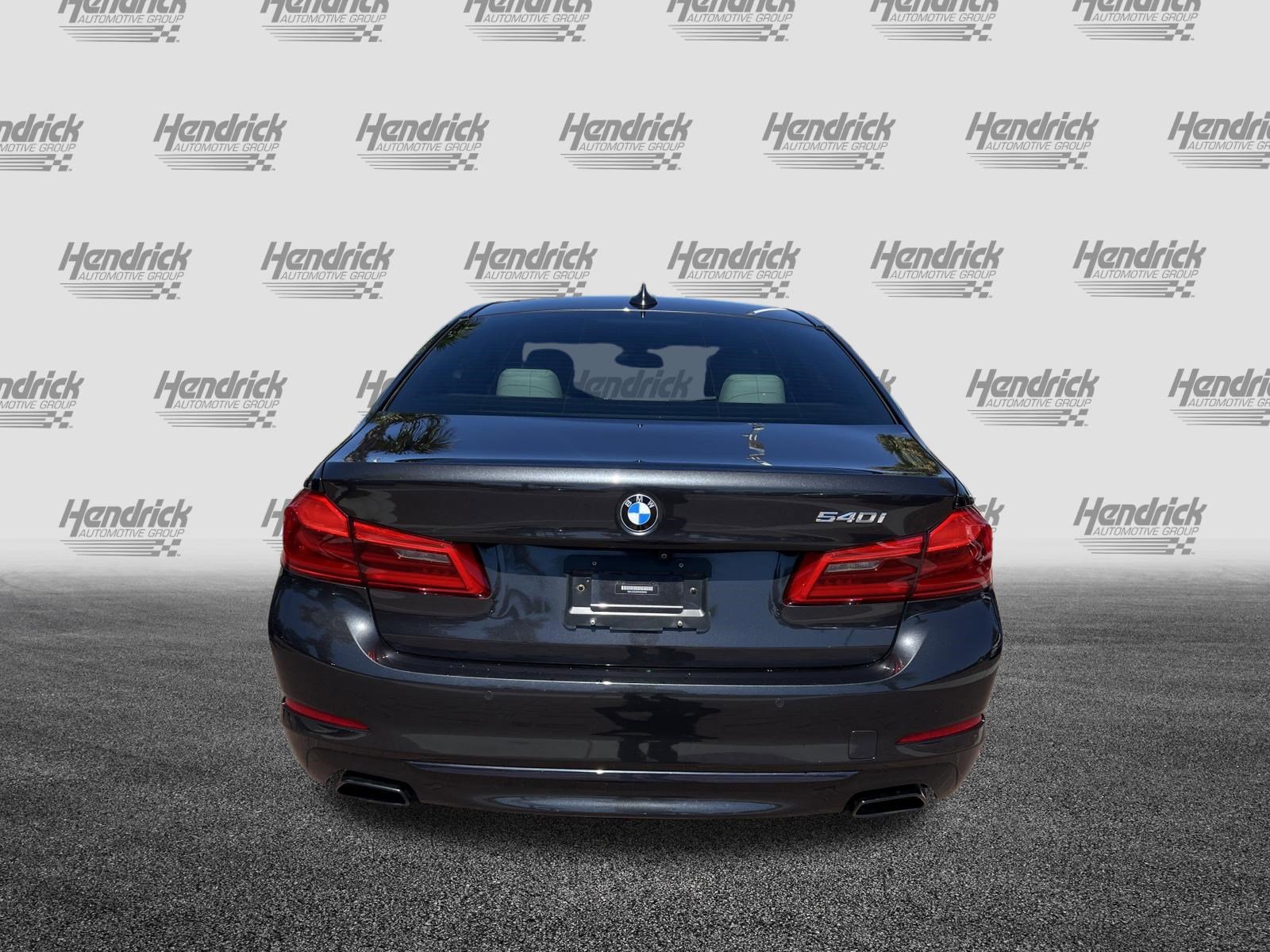 Used 2019 BMW 540i w/ Luxury Seating Package RWD image 9