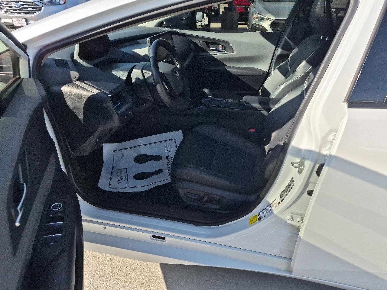 Used 2024 Toyota Prius XLE image 13