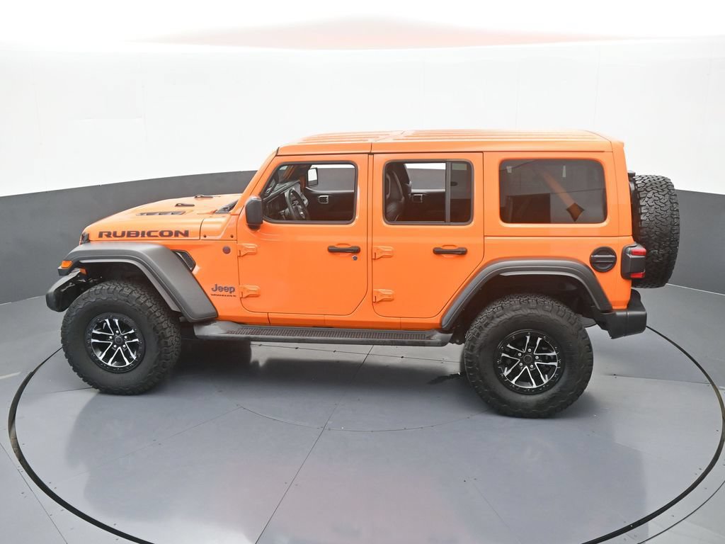 Used 2025 Jeep Wrangler Unlimited Rubicon w/ XTREMEE 35" Tire Package AWD/4WD image 48