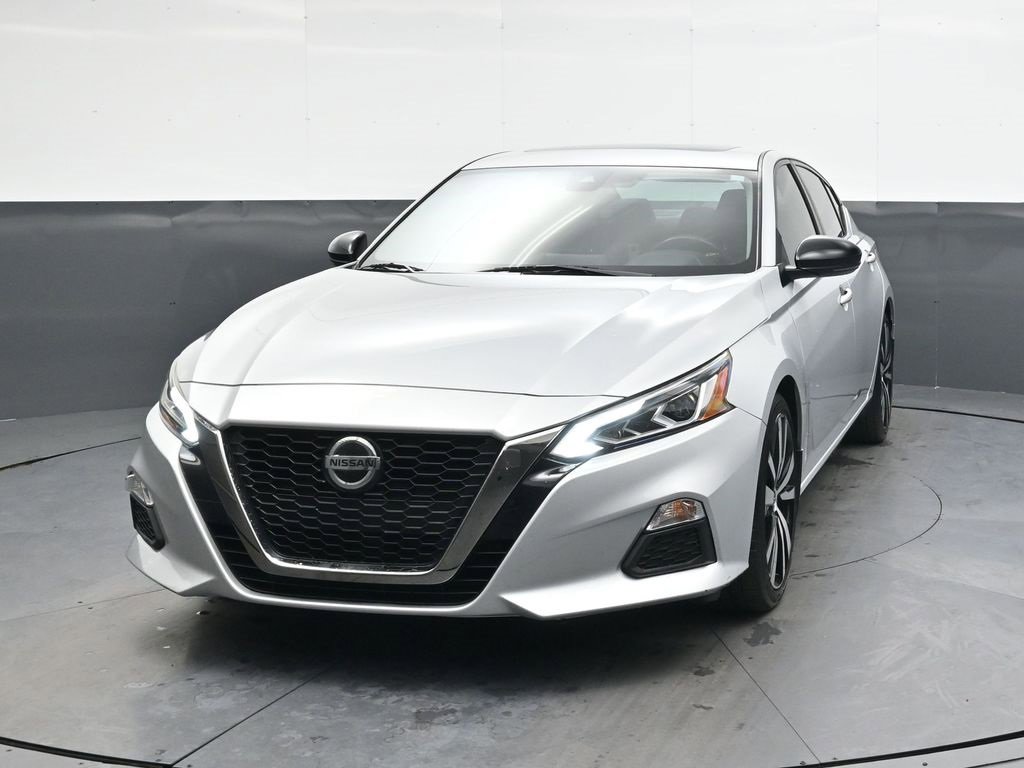 Used 2020 Nissan Altima 2.5 SR w/ Premium Package image 9