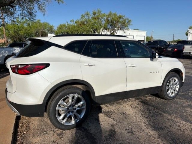 Used 2022 Chevrolet Blazer LT w/ Sound & Technology Package image 6