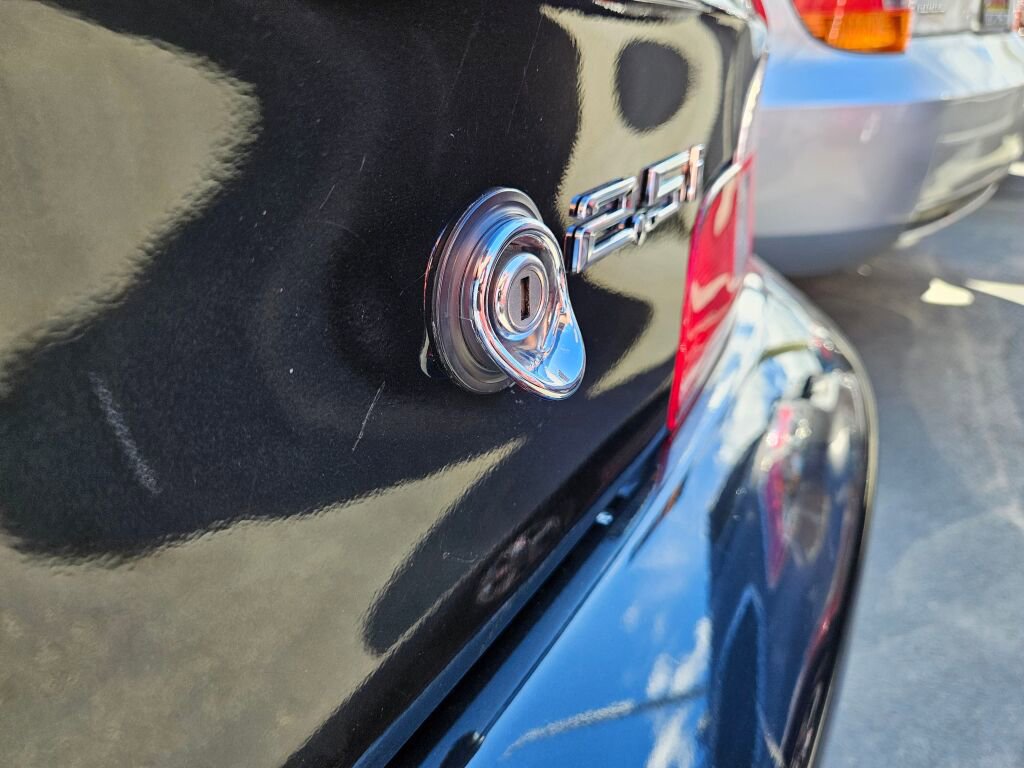 Used 2002 BMW Z3 2.5i image 10