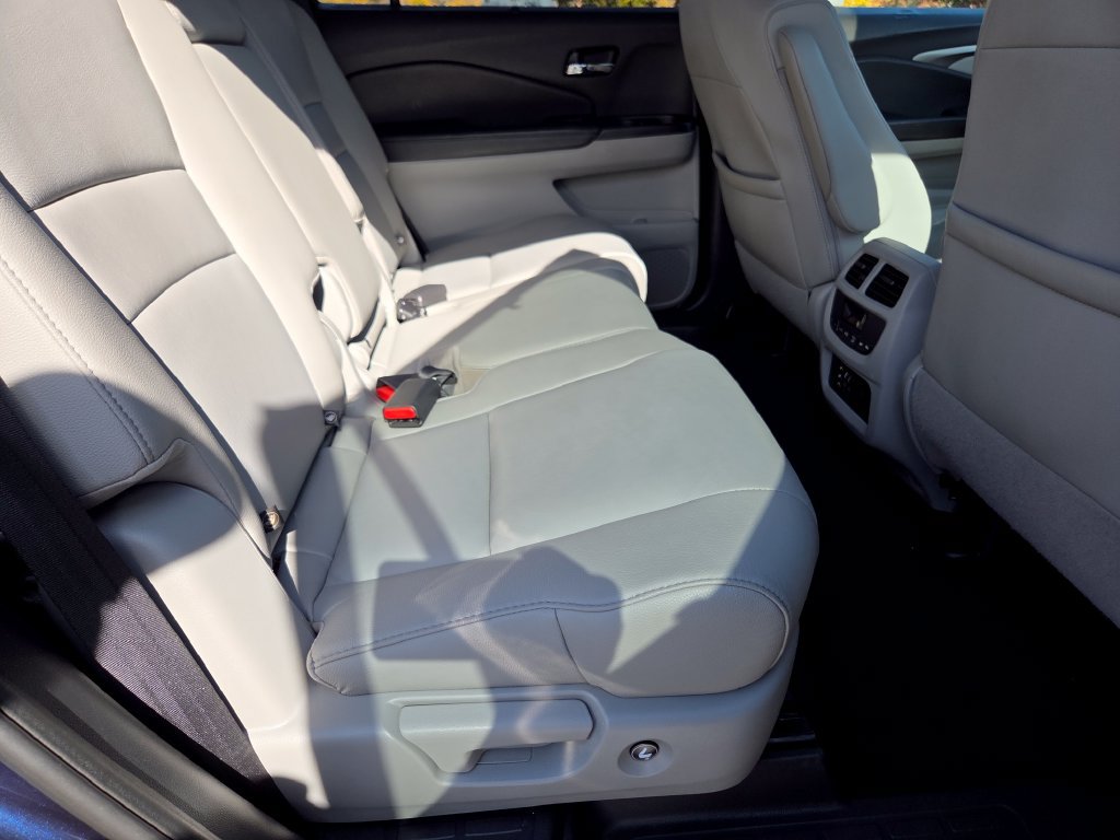 Used 2018 Honda Pilot EX-L image 30