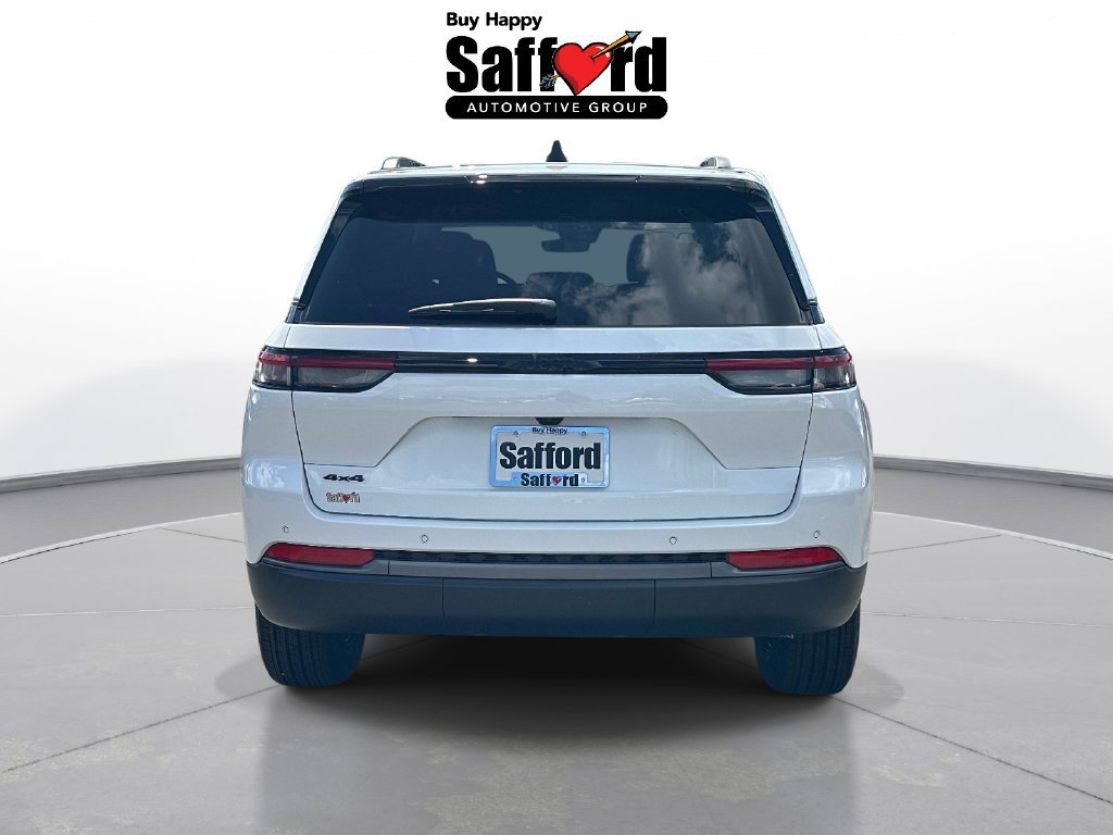 New 2027 Jeep Grand Cherokee Altitude AWD/4WD image 7