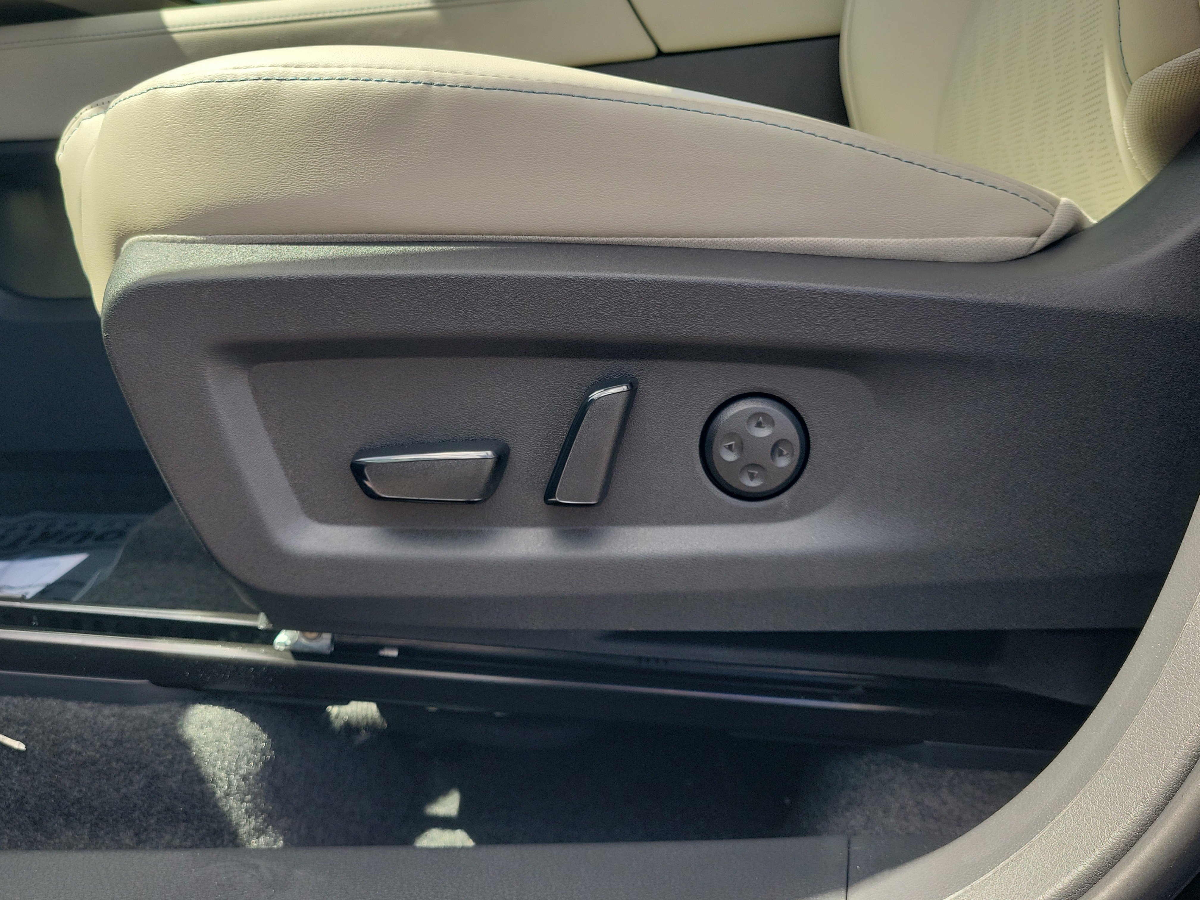 New 2026 Nissan Murano Platinum w/ Cargo Package AWD/4WD image 21