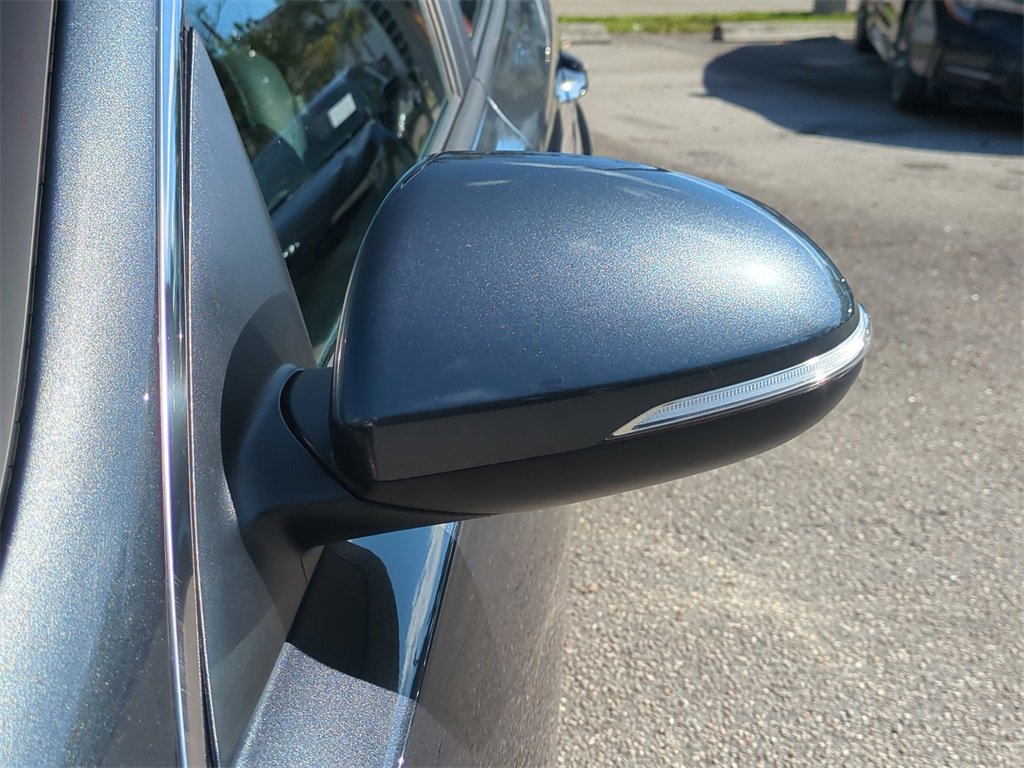 Used 2020 Kia Optima S image 12