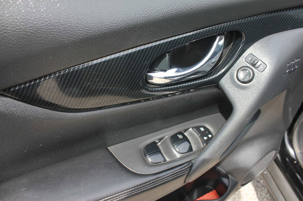 Used 2017 Nissan Rogue SL AWD/4WD image 29