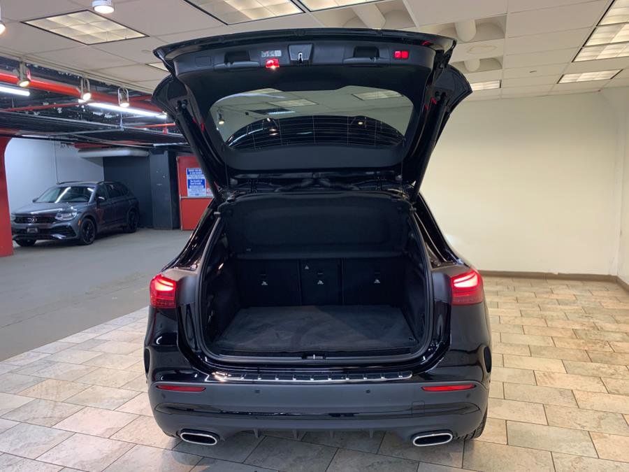 Used 2025 Mercedes-Benz GLA 250 4MATIC image 55