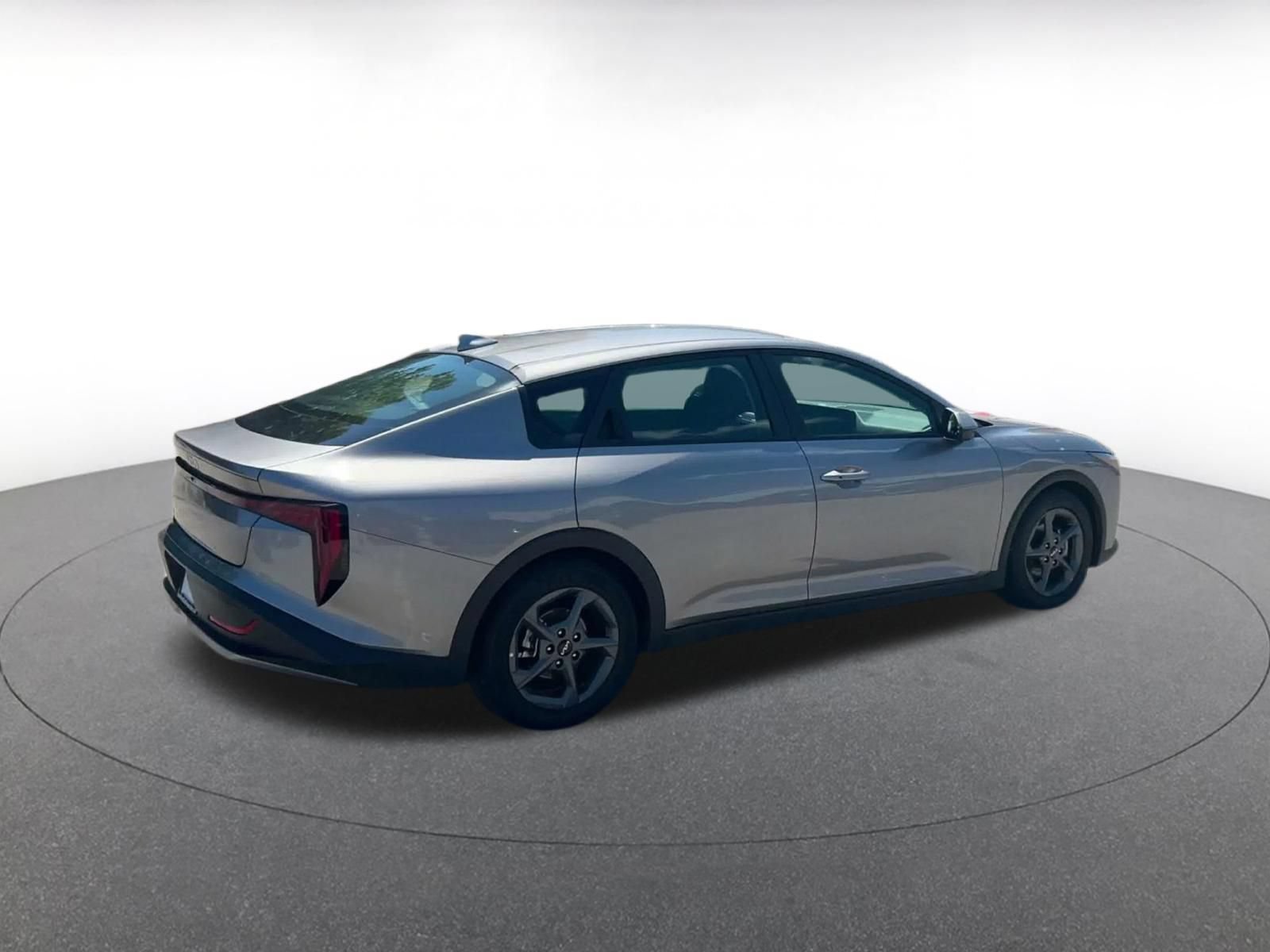 Used 2025 Kia K4 FWD image 14