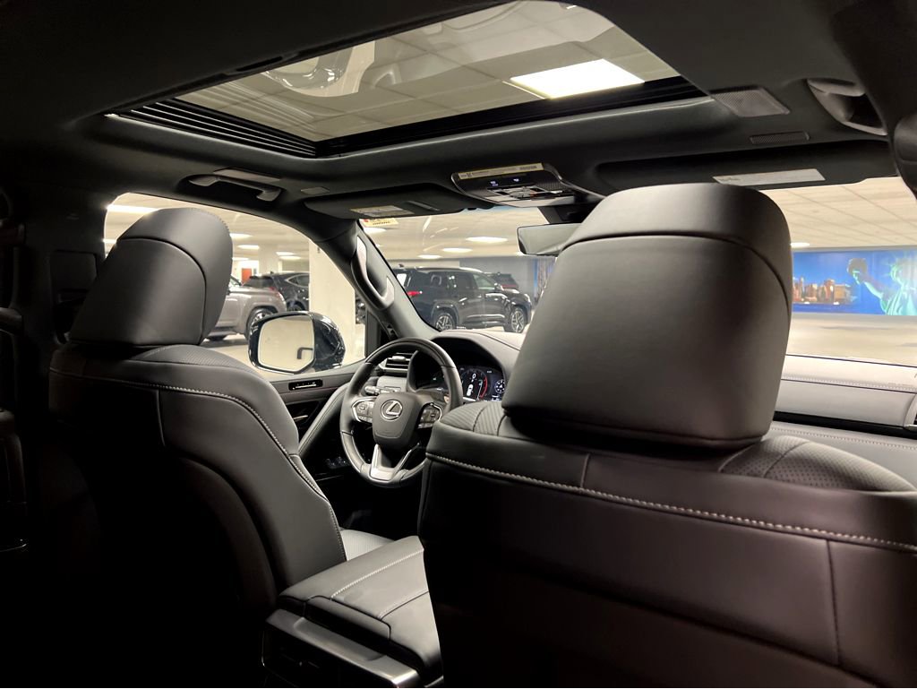 New 2026 Lexus LX 700h Luxury image 22