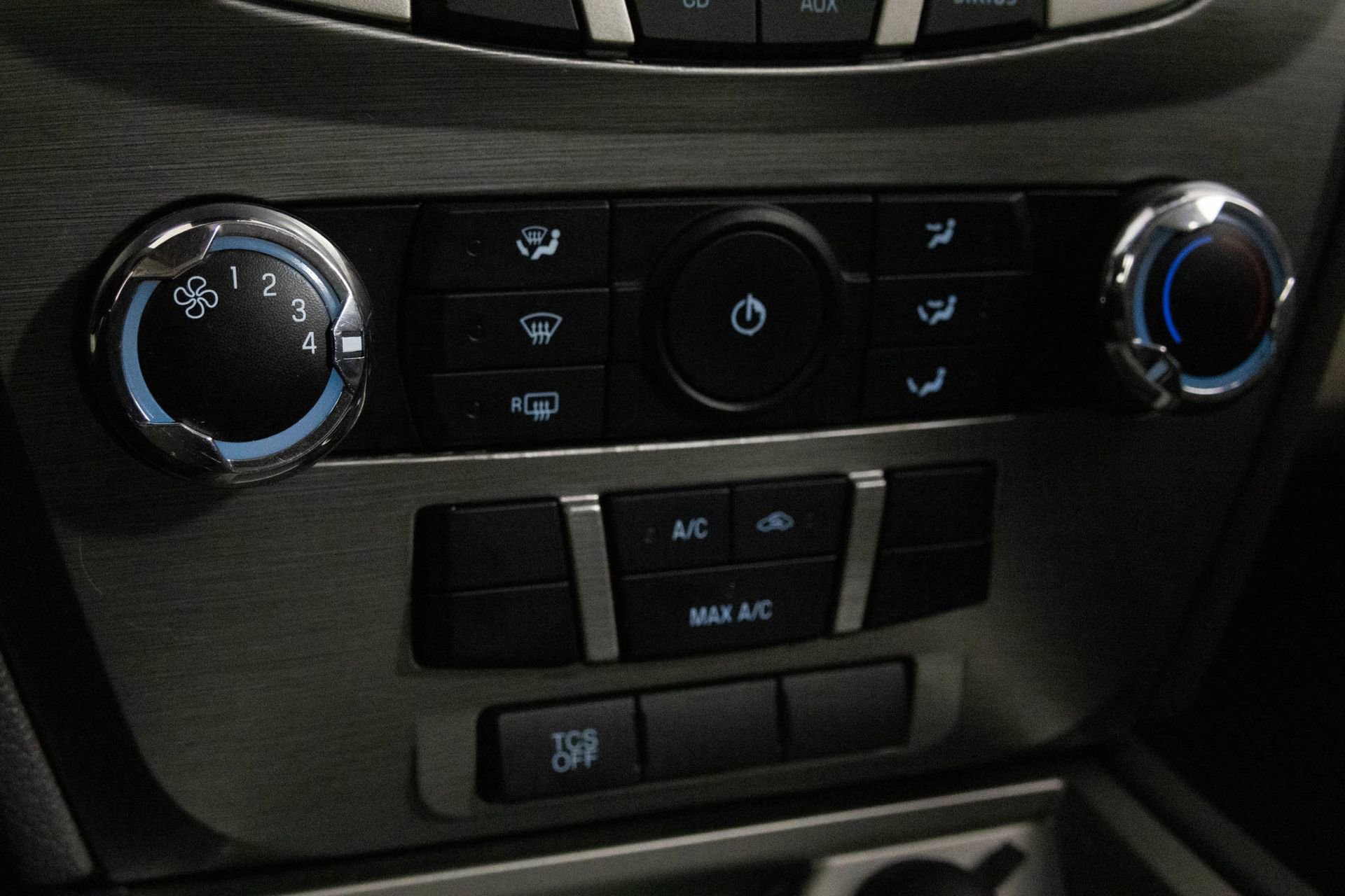 Used 2011 Ford Fusion SE w/ 202A Rapid Spec Order Code image 23