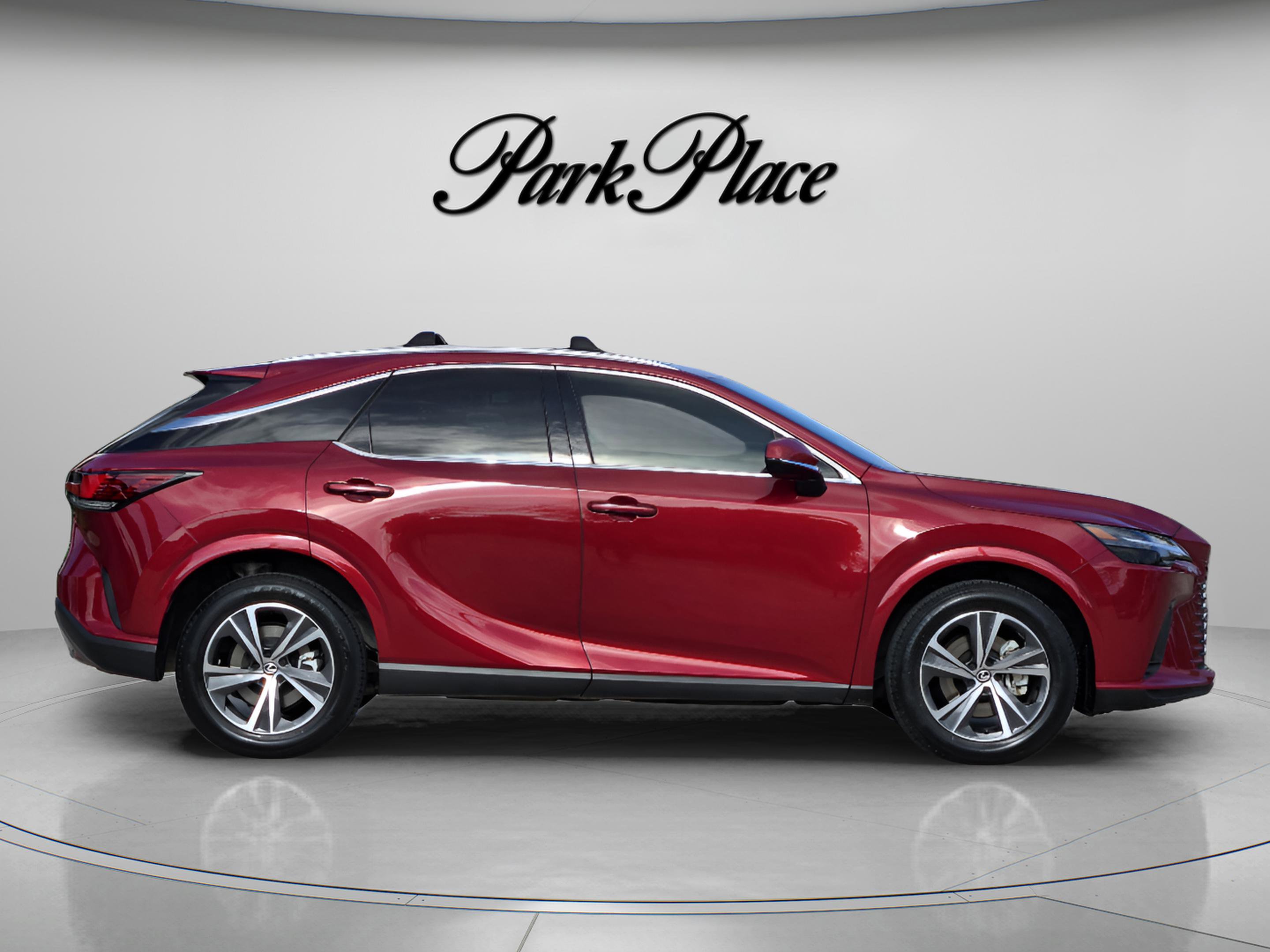 Used 2024 Lexus RX 350h w/ Accessory Package (Z1) image 6