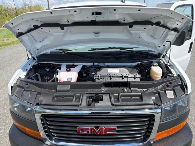 Used 2024 GMC Savana 2500 w/ Driver Convenience Package image 17