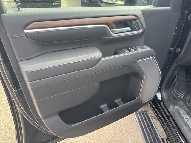 New 2026 Chevrolet Silverado 3500 High Country w/ High Country Premium Package AWD/4WD image 32