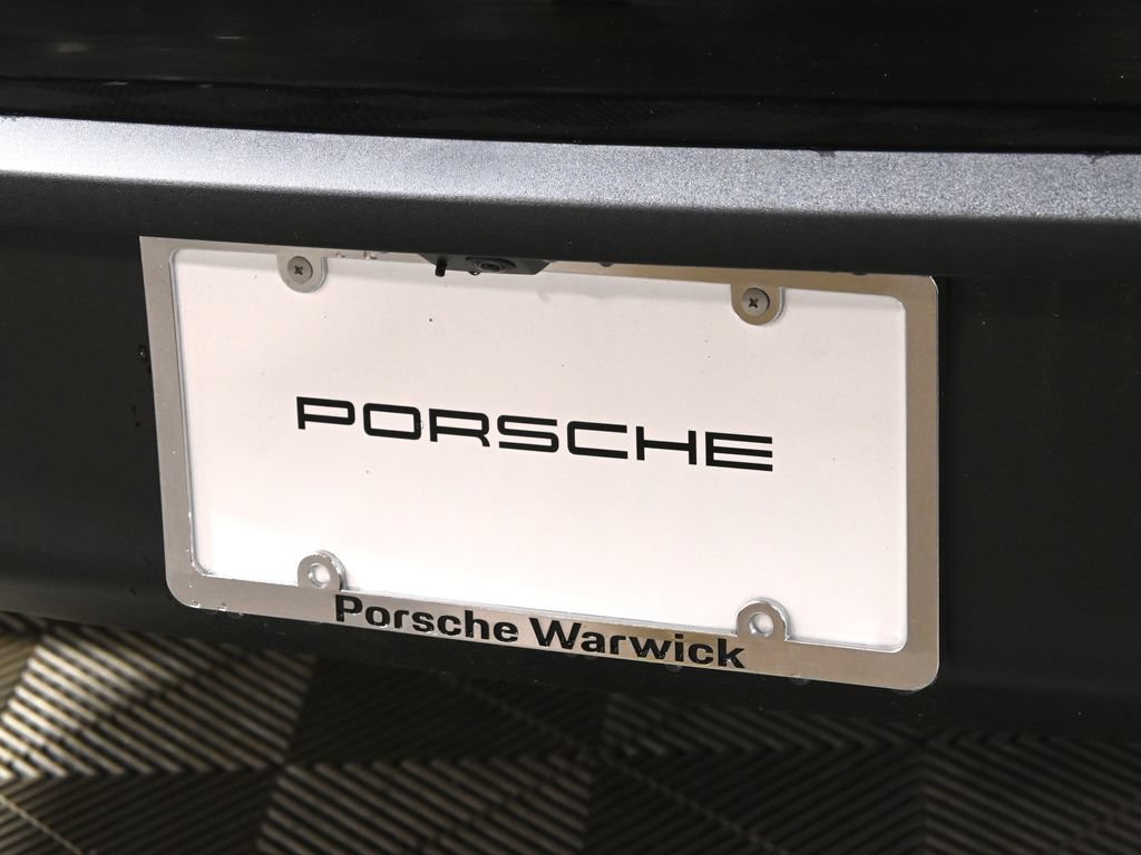 New 2026 Porsche Macan AWD/4WD image 14