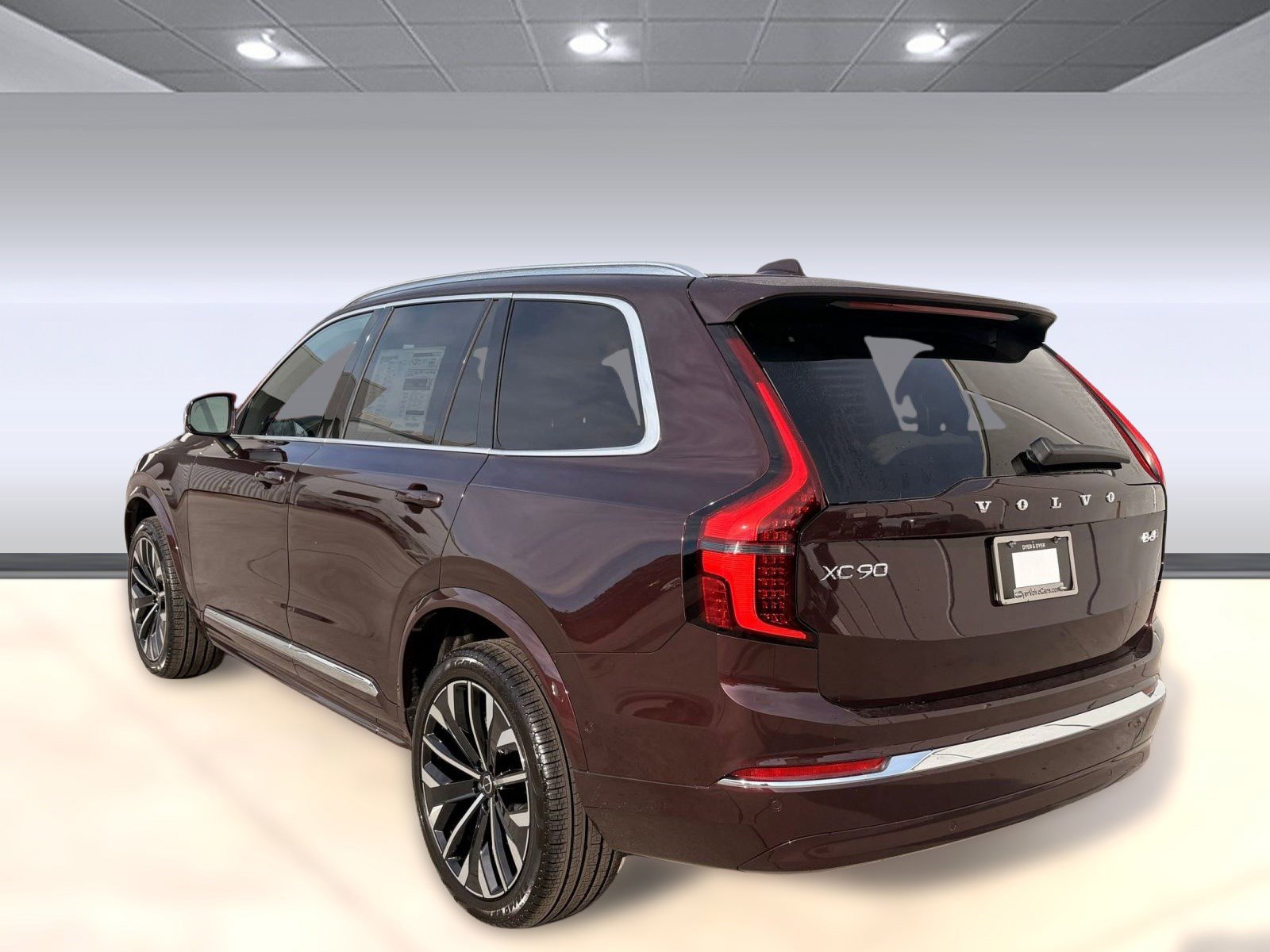 New 2026 Volvo XC90 B6 Plus image 3