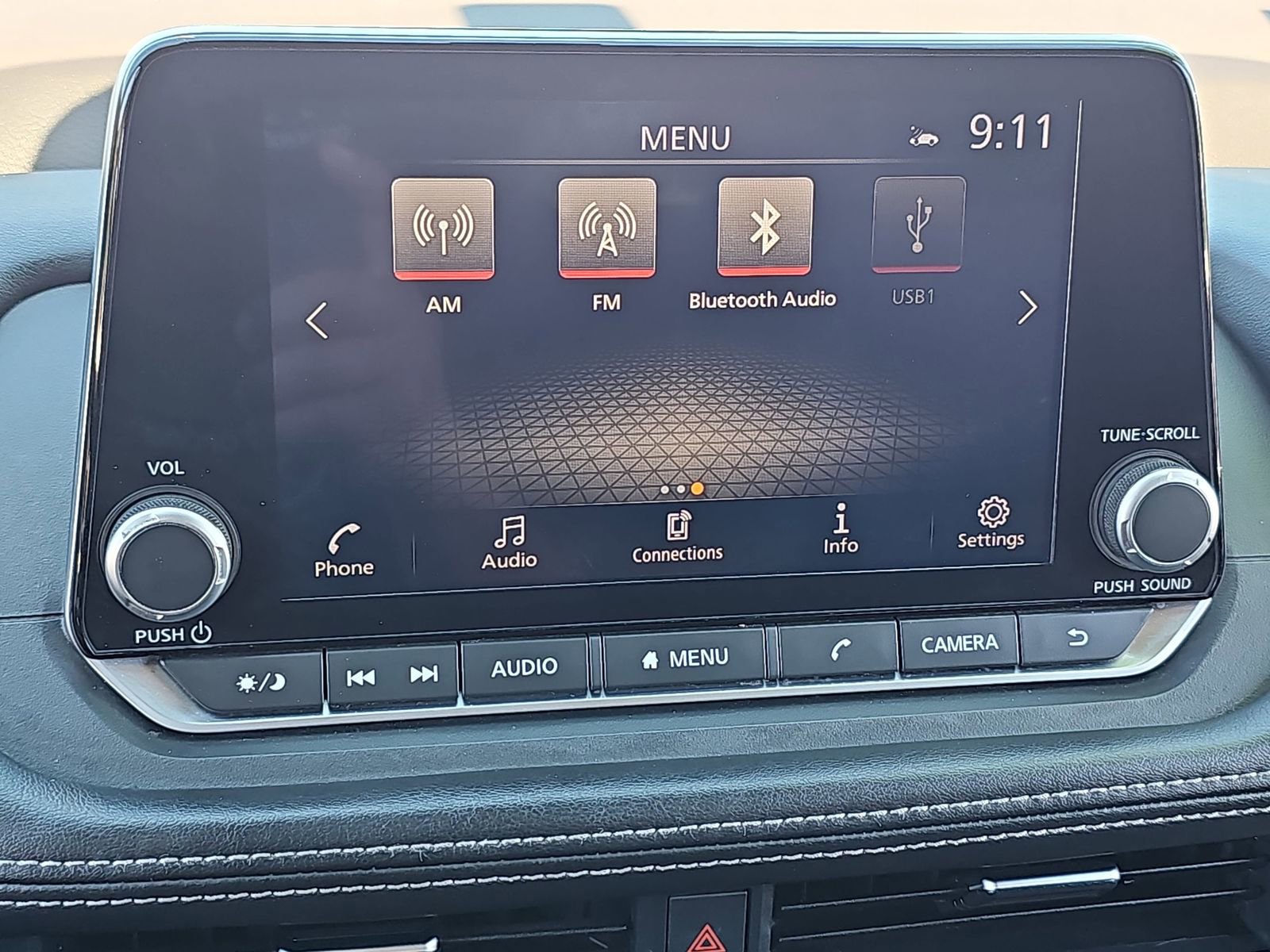 Used 2023 Nissan Rogue SV image 22