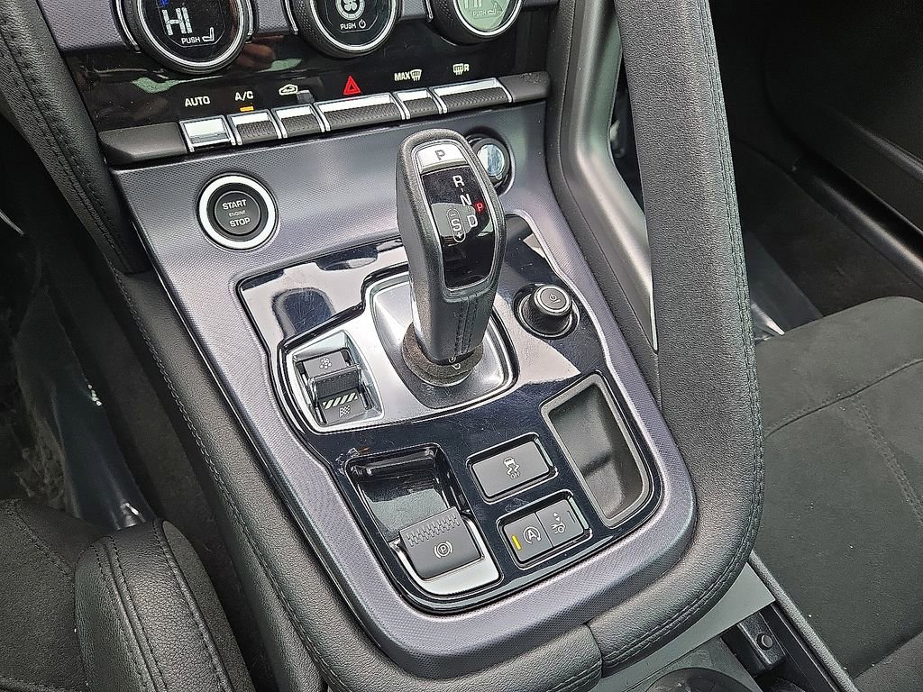 Used 2020 Jaguar F-TYPE Coupe image 30