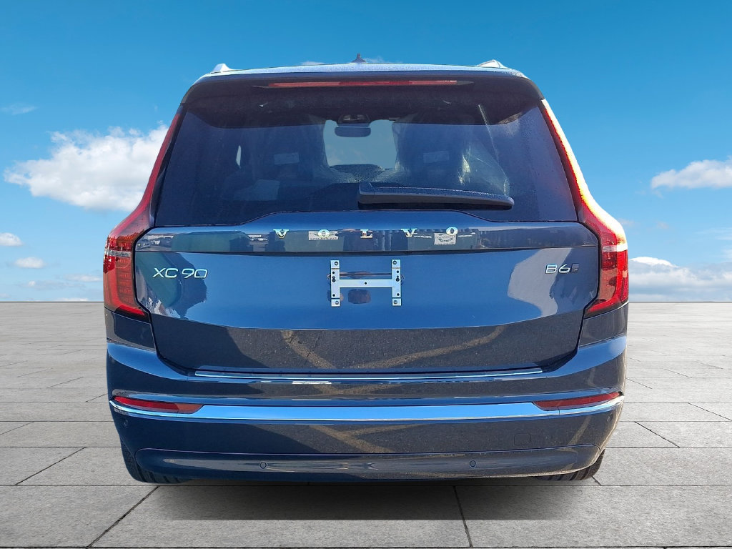 New 2027 Volvo XC90 B6 Plus AWD/4WD image 5