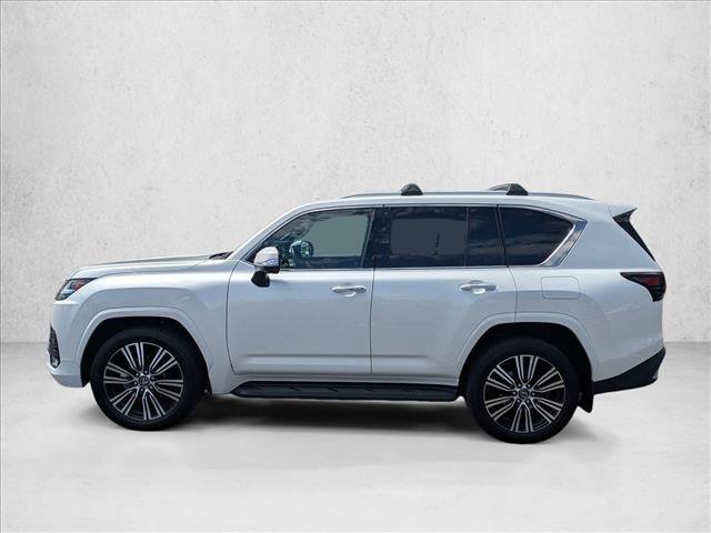 Used 2025 Lexus LX 600 4WD w/ Accessory Package (2T) image 9