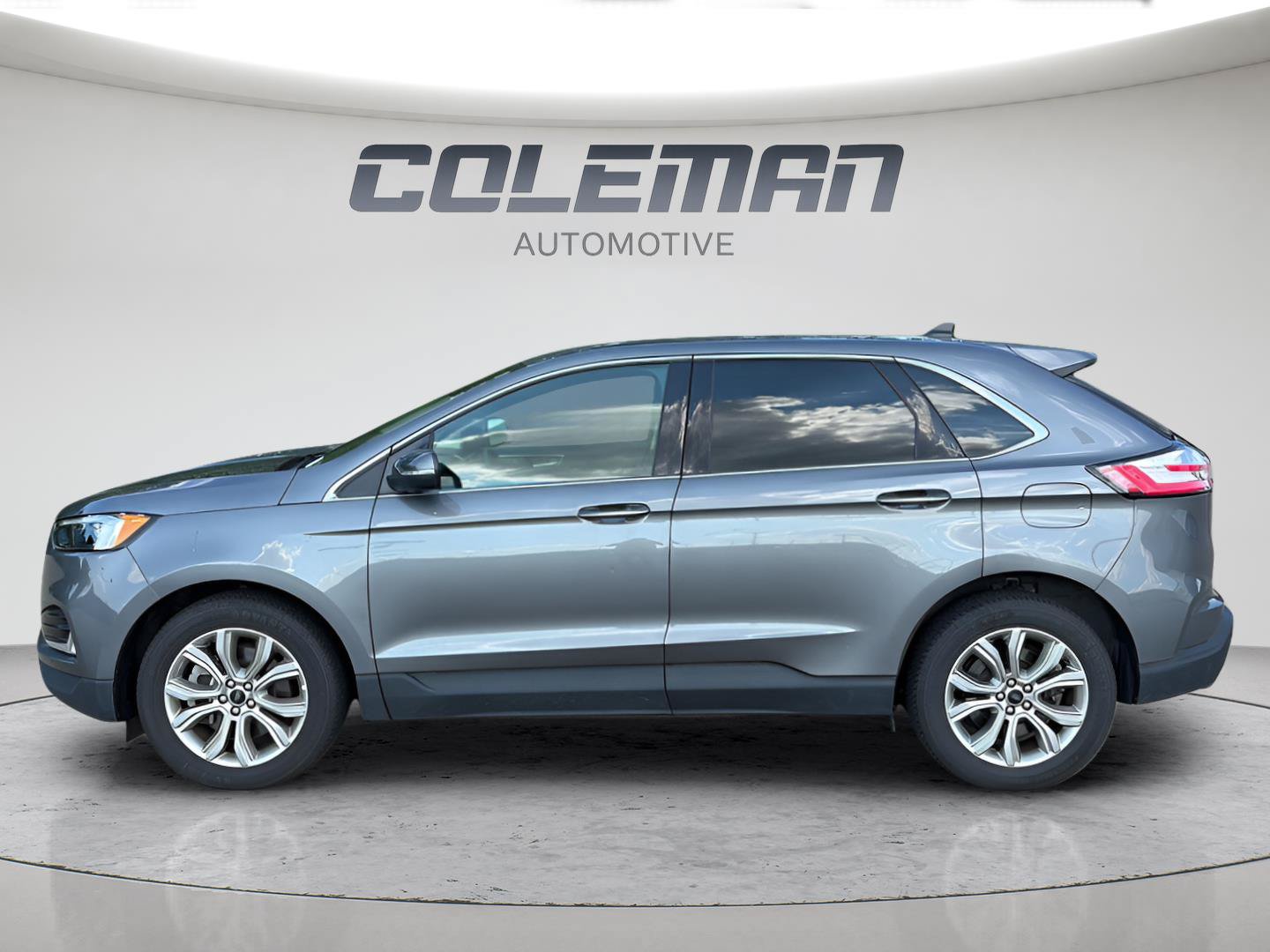 Used 2024 Ford Edge Titanium AWD/4WD image 20