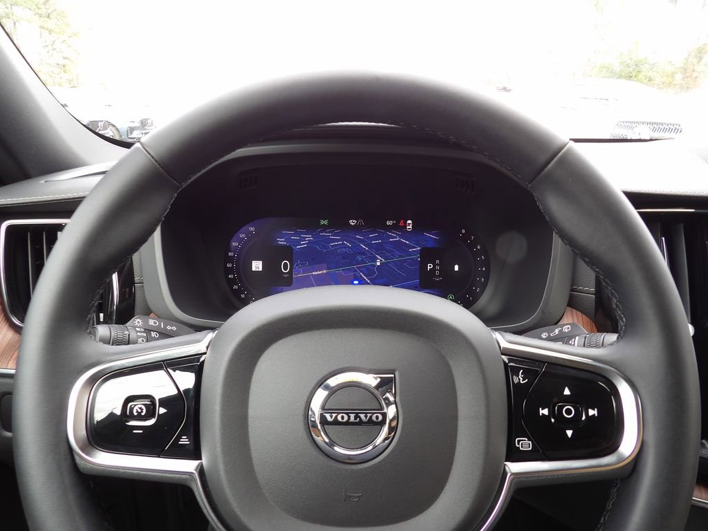 Certified 2024 Volvo XC60 B5 Ultimate w/ Protection Package Premier image 19