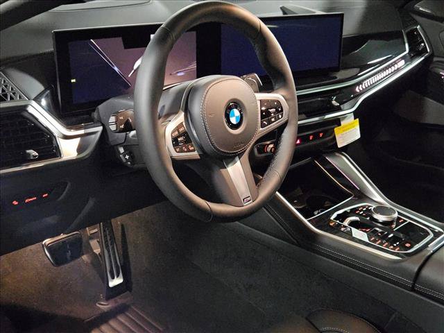 New 2027 BMW X6 xDrive40i w/ Premium Package AWD/4WD image 3