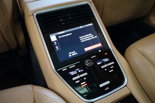 Used 2019 Porsche Panamera 4 image 55