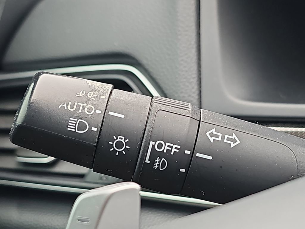 Used 2019 Honda Accord Sport image 29