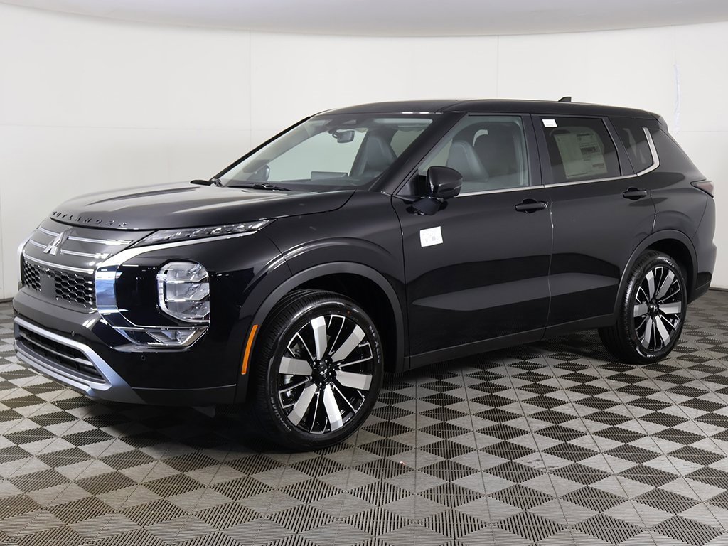 New 2025 Mitsubishi Outlander SE image 10